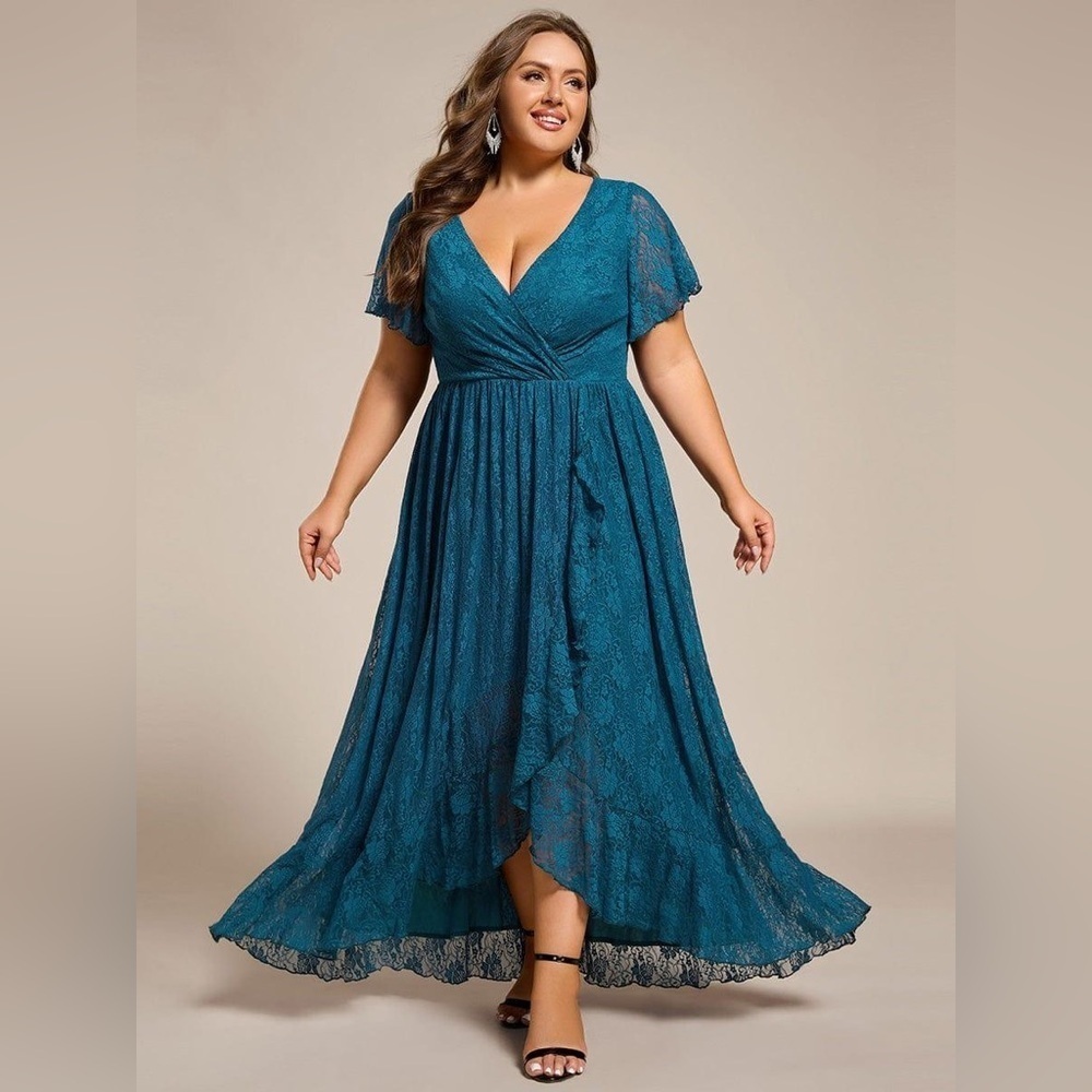 🆕 Plus Size Ruffled Lace Formal Evening Dress